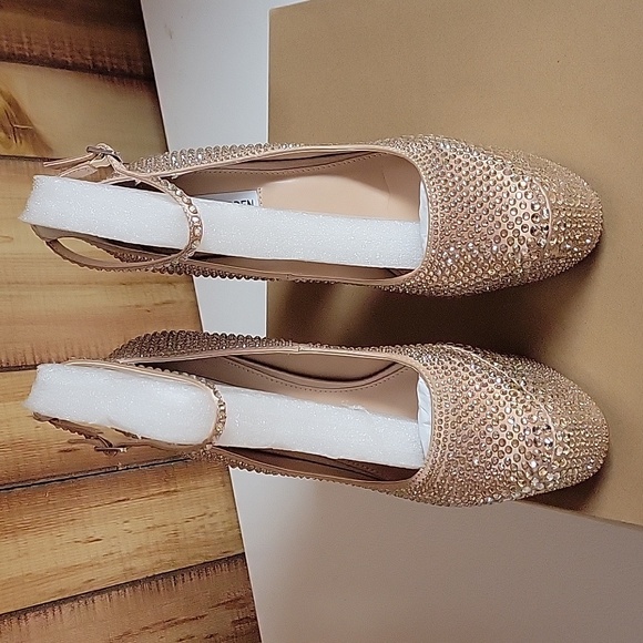 NIB Steve Madden Skyrise Rhinestone Platform heels size 8 - Picture 3 of 7